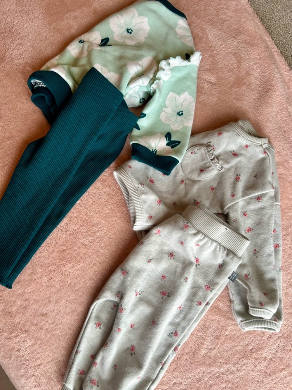Baby Girl Two Piece Sets 💚